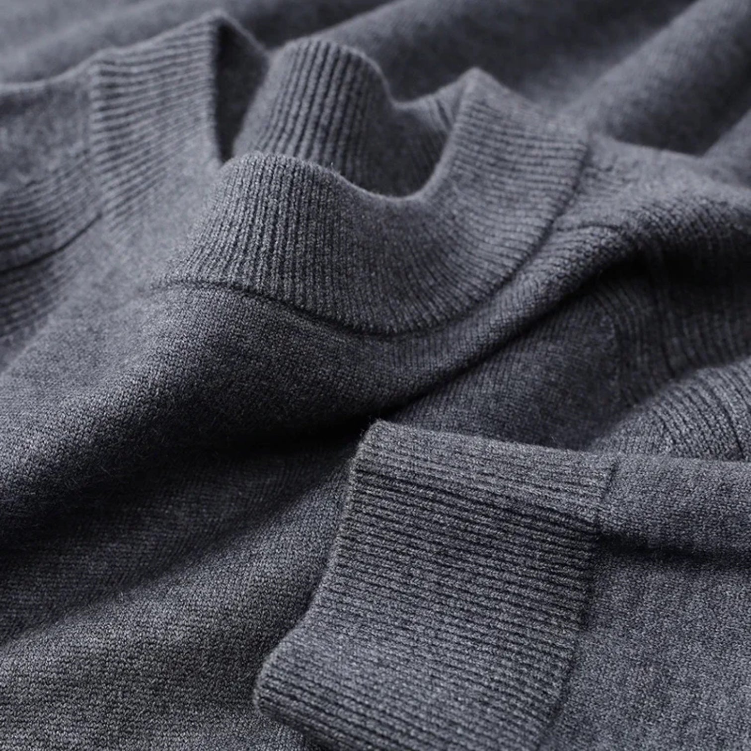 Norrskenberg | Herr Ulltröja med Halvhög Krage - Merino Crew Neck