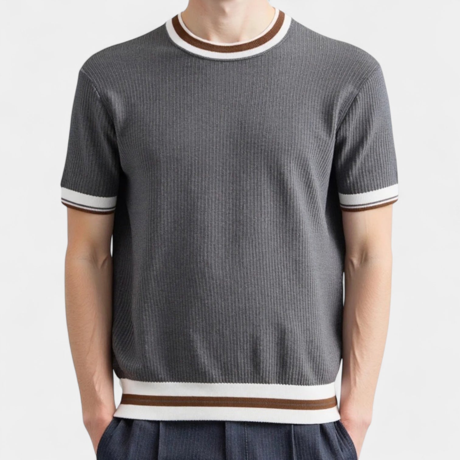 Norrskenberg | Herrstickad T-shirt i Ullmix