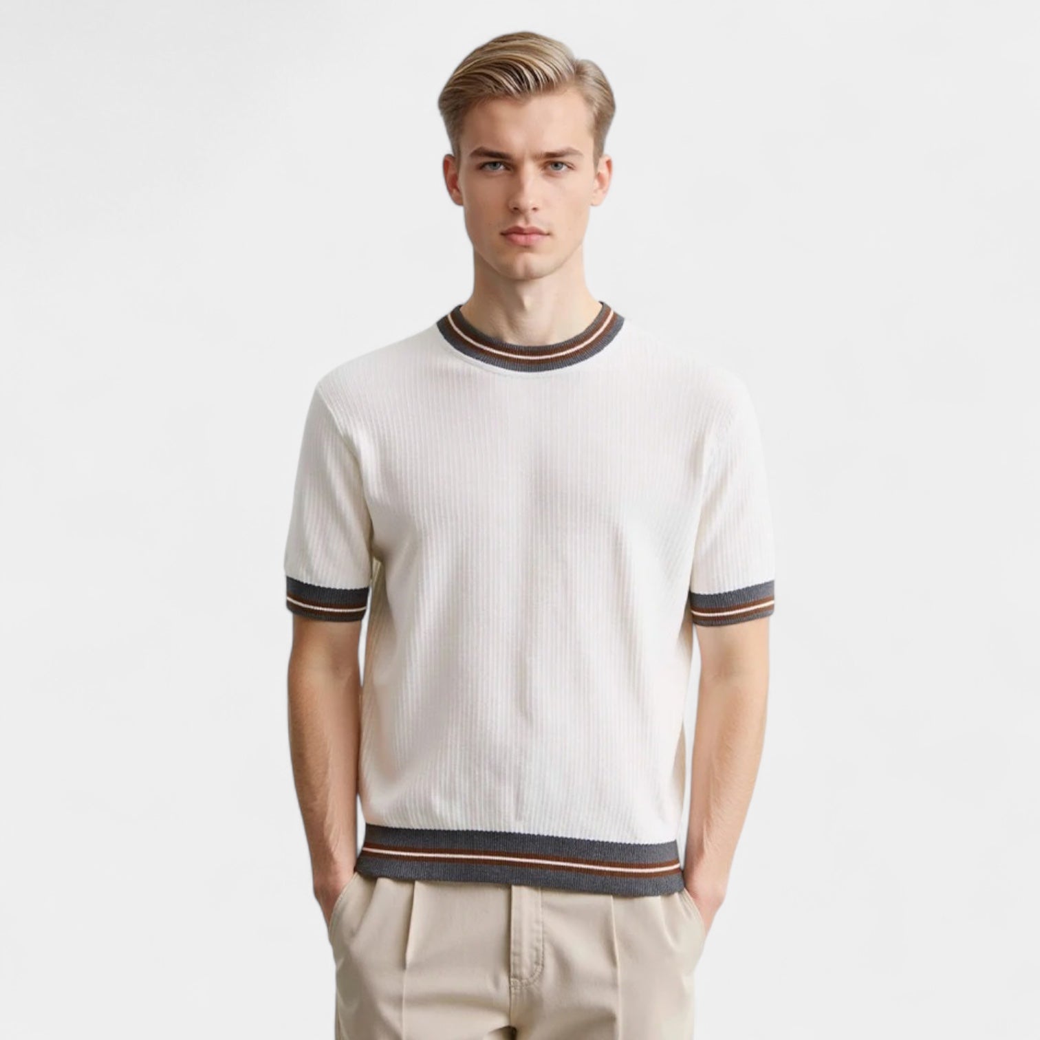 Norrskenberg | Herrstickad T-shirt i Ullmix