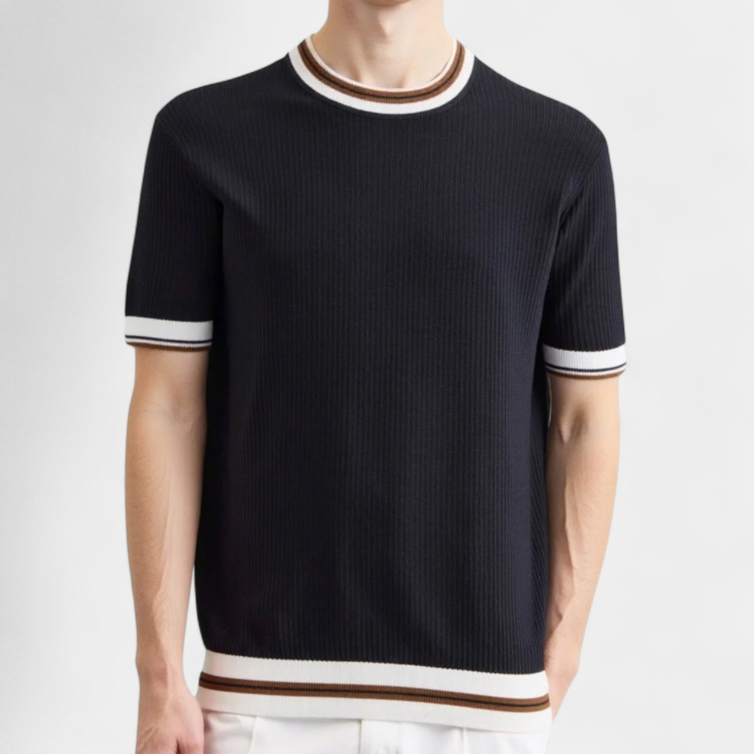 Norrskenberg | Herrstickad T-shirt i Ullmix